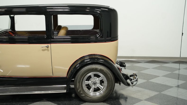 1931 Chevrolet Sedan 20