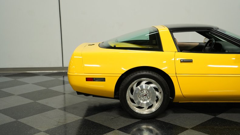 1995 Chevrolet Corvette 25