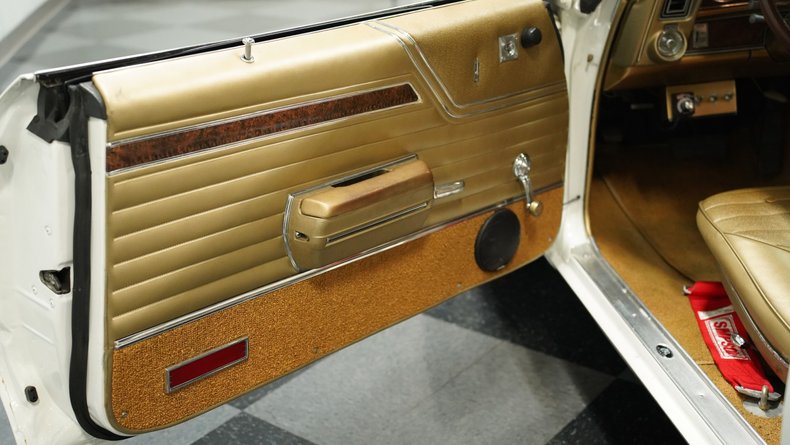 1970 Oldsmobile Cutlass 31
