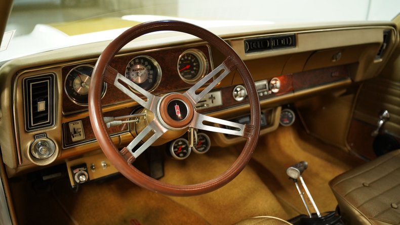 1970 Oldsmobile Cutlass 32