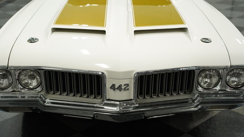 1970 Oldsmobile Cutlass 61