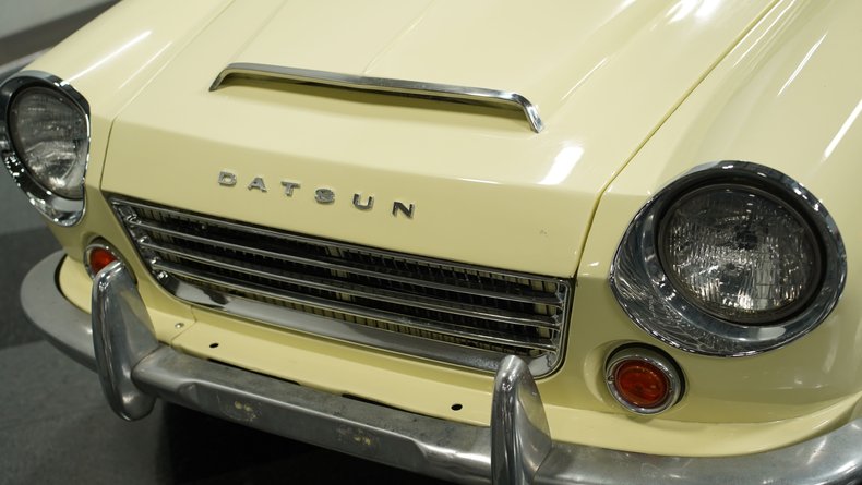 1969 Datsun 1600 17