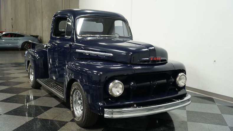 1951 Ford F-1 13
