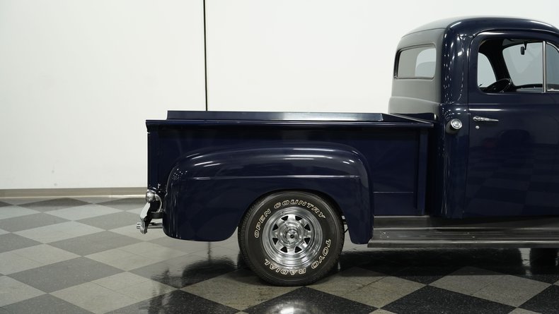 1951 Ford F-1 25