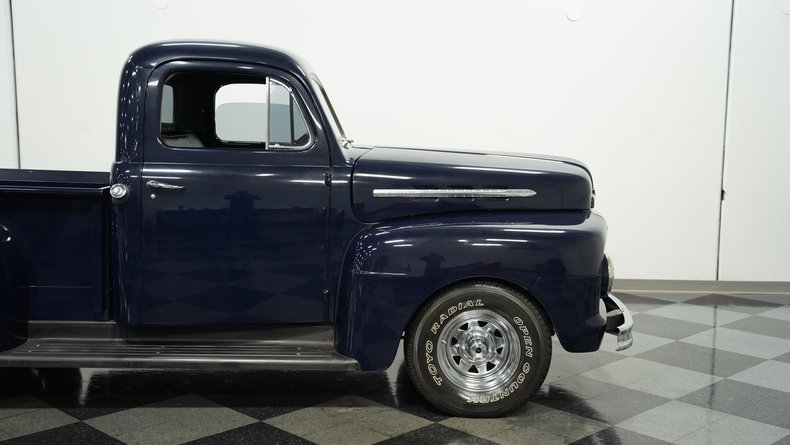1951 Ford F-1 26
