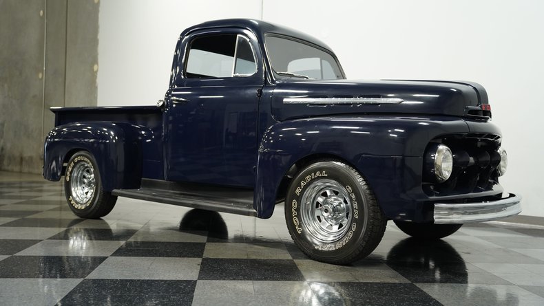 1951 Ford F-1 27