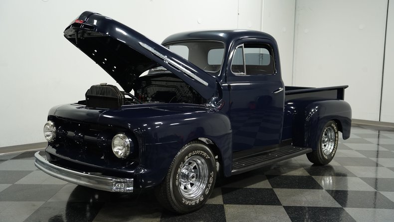 1951 Ford F-1 28