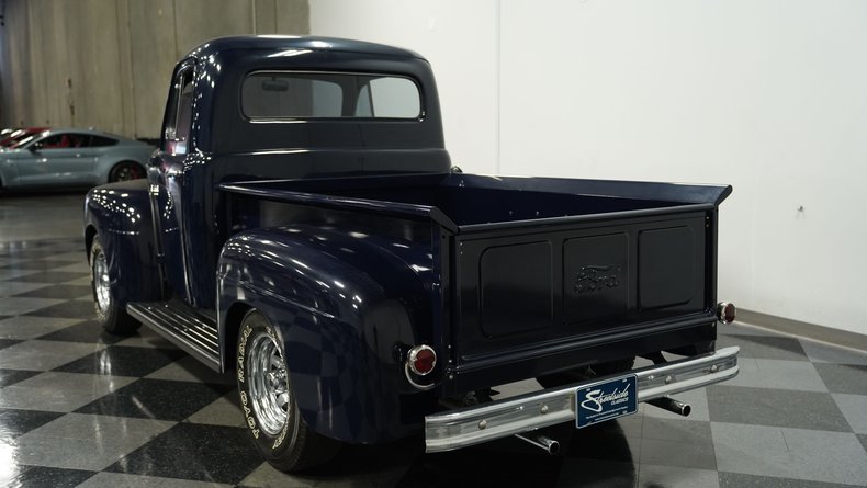 1951 Ford F-1 7