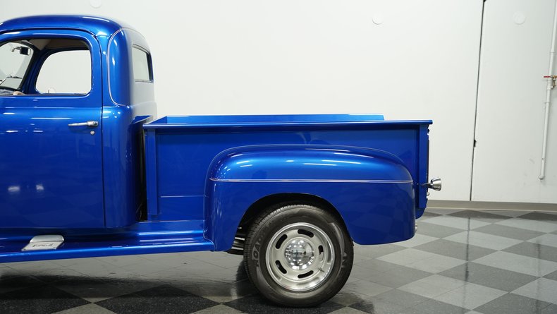 1952 Ford F-1 20