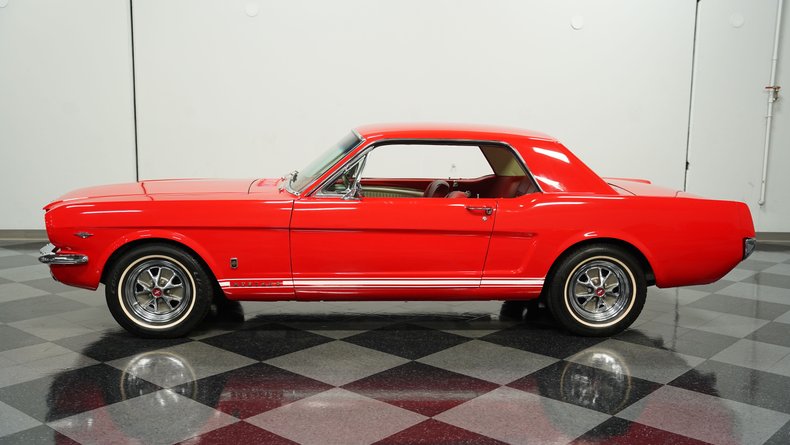 1965 Ford Mustang 2
