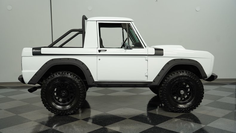 1970 Ford Bronco 11