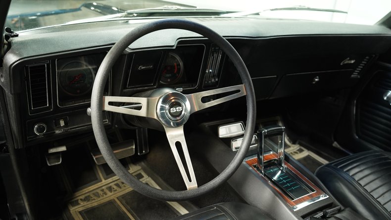 1969 Chevrolet Camaro 32