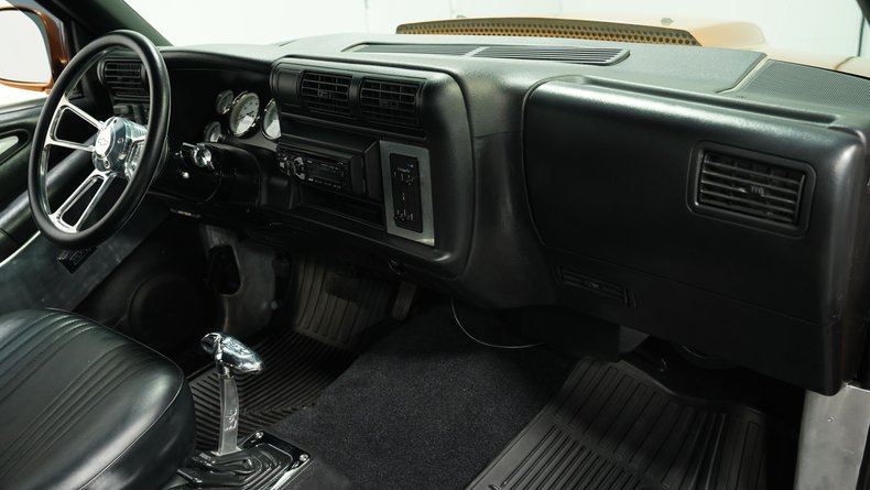 1995 Chevrolet S10 V8 Restomod 42