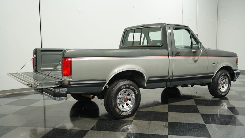 1990 Ford F-150 11