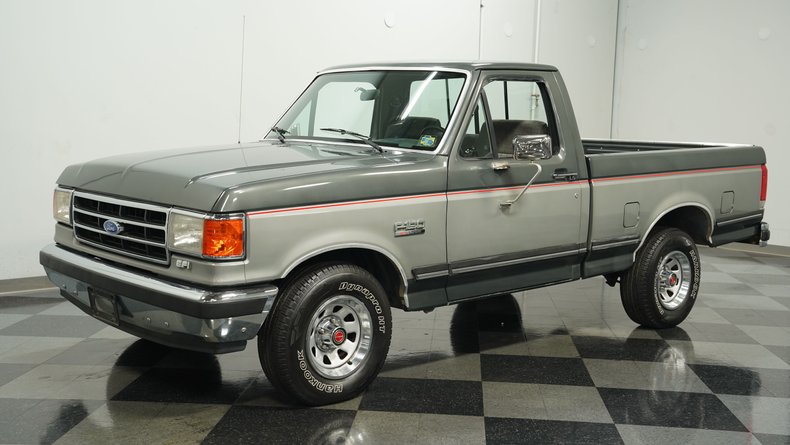 1990 Ford F-150 4