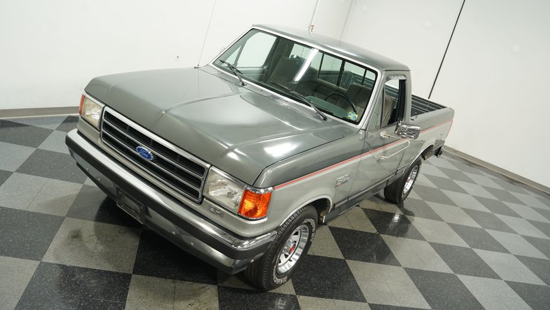 1990 Ford F-150 46