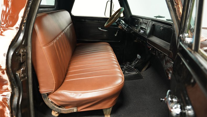 1965 Chevrolet C10 39