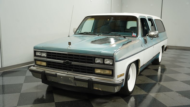 1991 Chevrolet Suburban 15