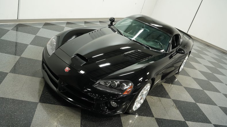 2006 Dodge Viper SRT-10 Coupe 16