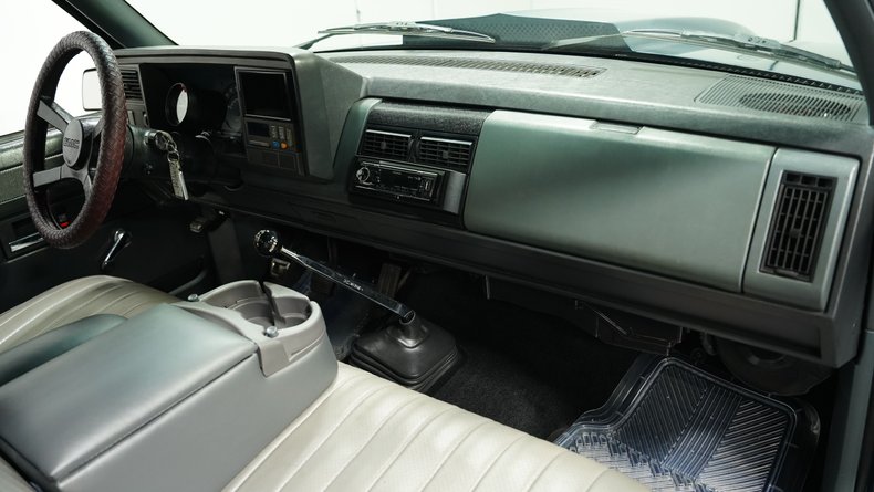 1990 GMC Sierra 40