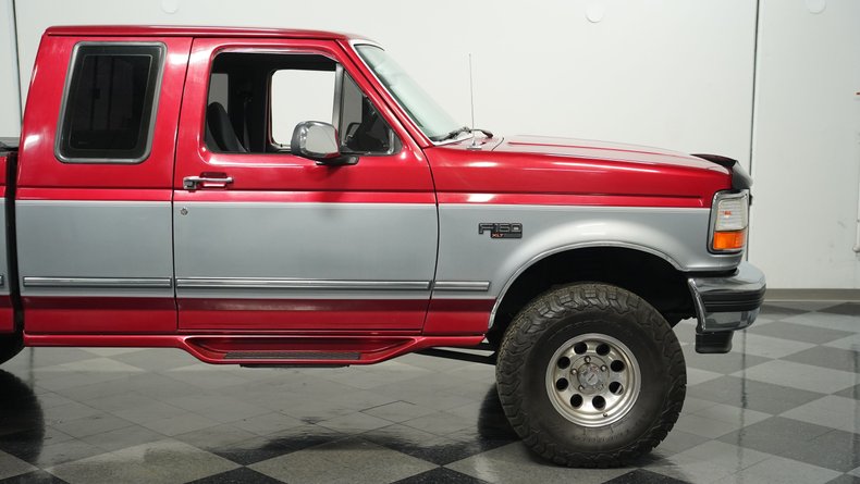 1995 Ford F-150 26