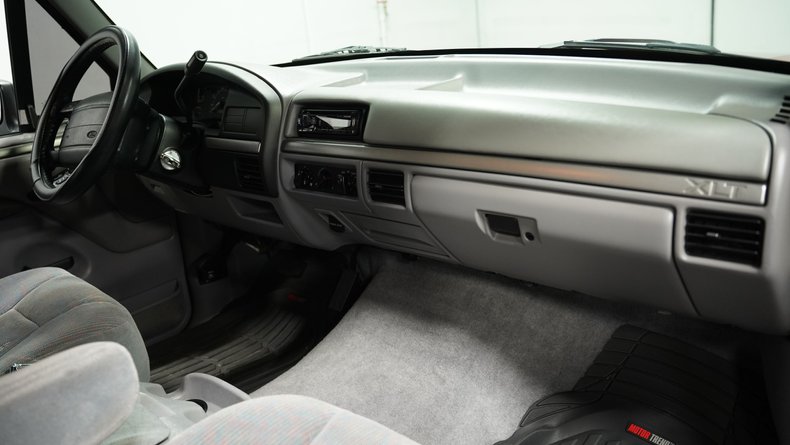 1995 Ford F-150 42