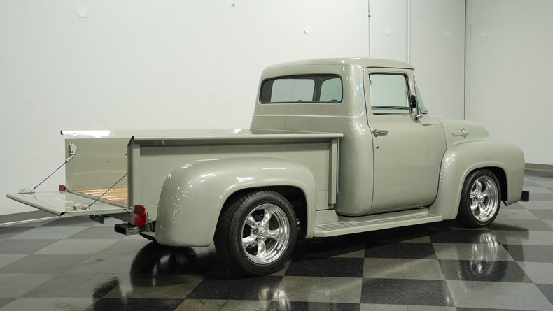 1956 Ford F-100 44