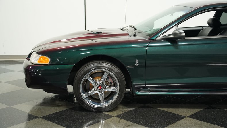 1996 Ford Mustang 19