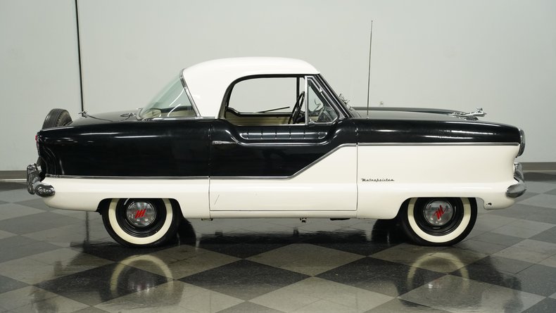 1961 Nash Metropolitan 11