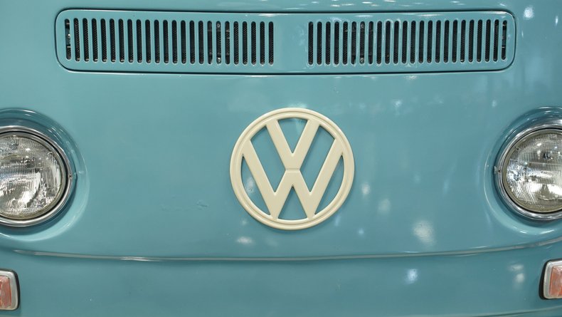 1970 Volkswagen Westfalia Camper 60