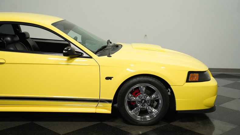 2003 Ford Mustang 26