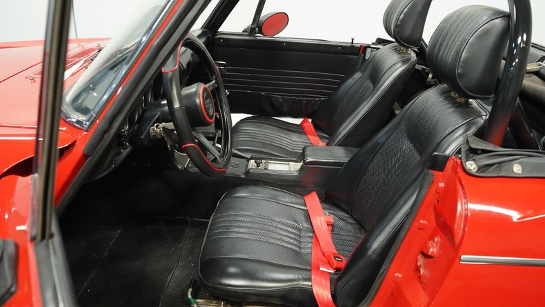 1969 Datsun 2000 Roadster 4