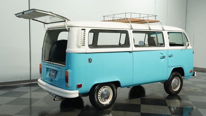 1977 Volkswagen Type 2 Bus 45