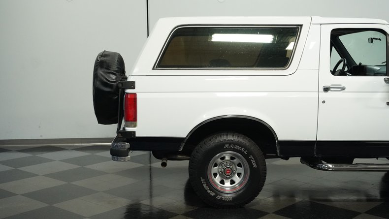 1989 Ford Bronco XLT 4X4 25