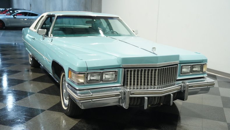 1975 Cadillac Coupe DeVille De Elegance 13