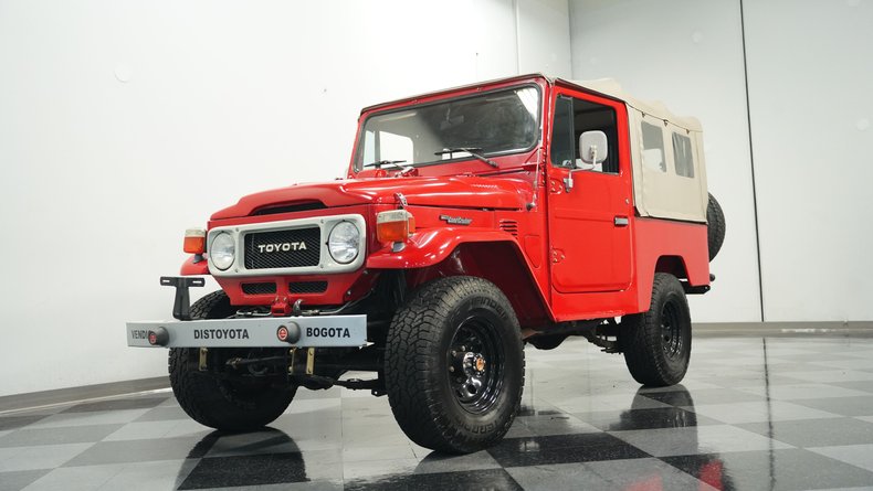 1979 Toyota Land Cruiser FJ43 19