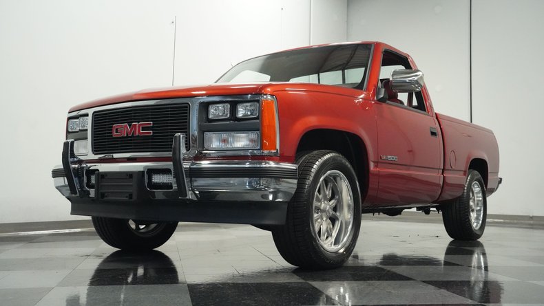 1989 GMC Sierra 1500 LS2 Restomod 19