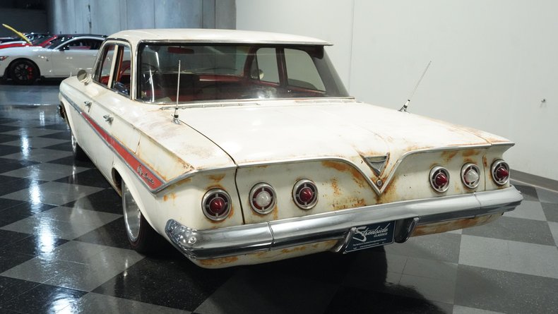 1961 Chevrolet Impala  8