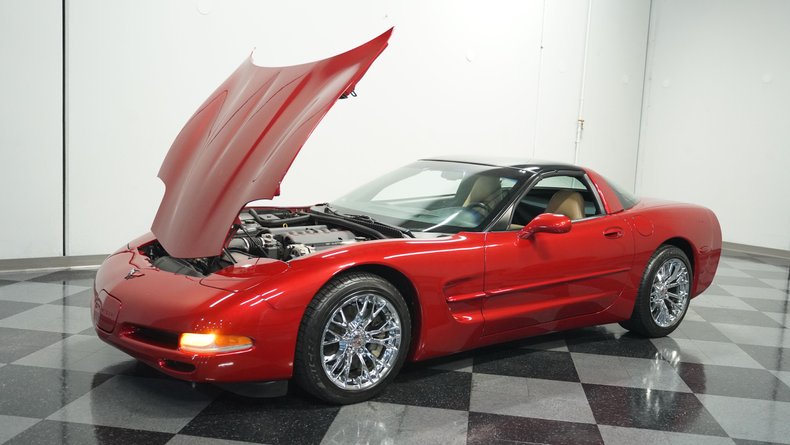 1999 Chevrolet Corvette  27