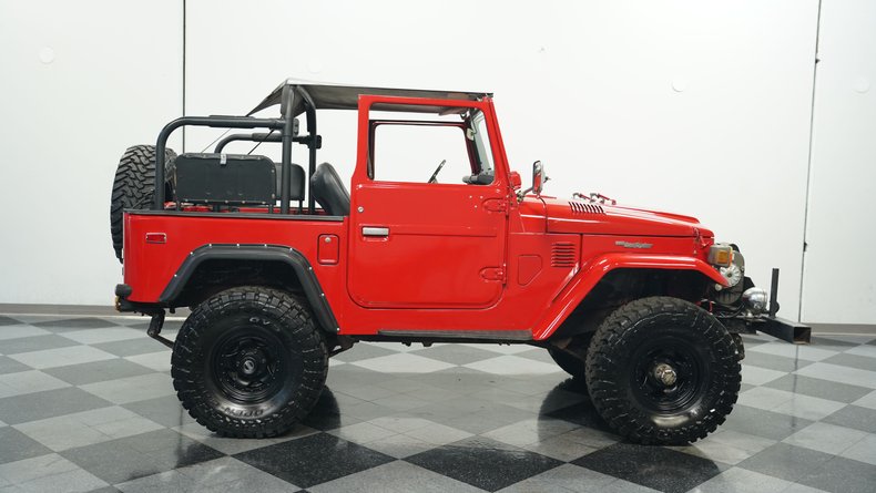 1977 Toyota Land Cruiser FJ40 12