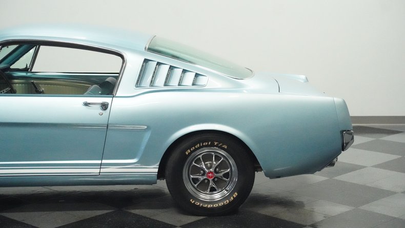 1965 Ford Mustang Fastback GT 21