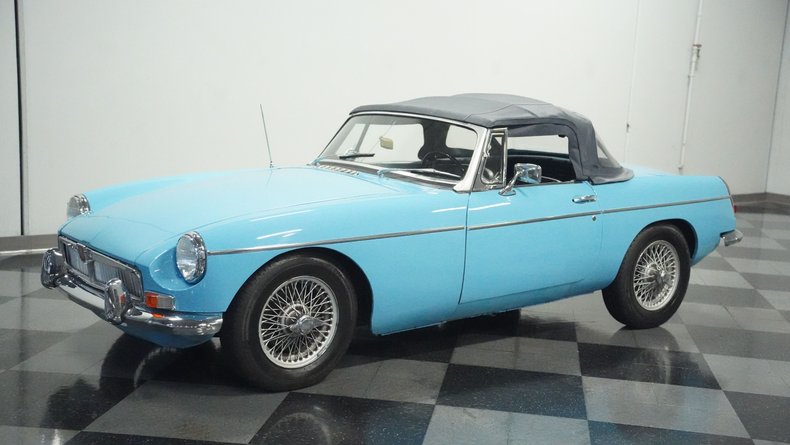 1965 MG MGB  6