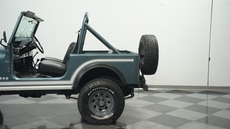 1983 Jeep CJ7 Laredo 22