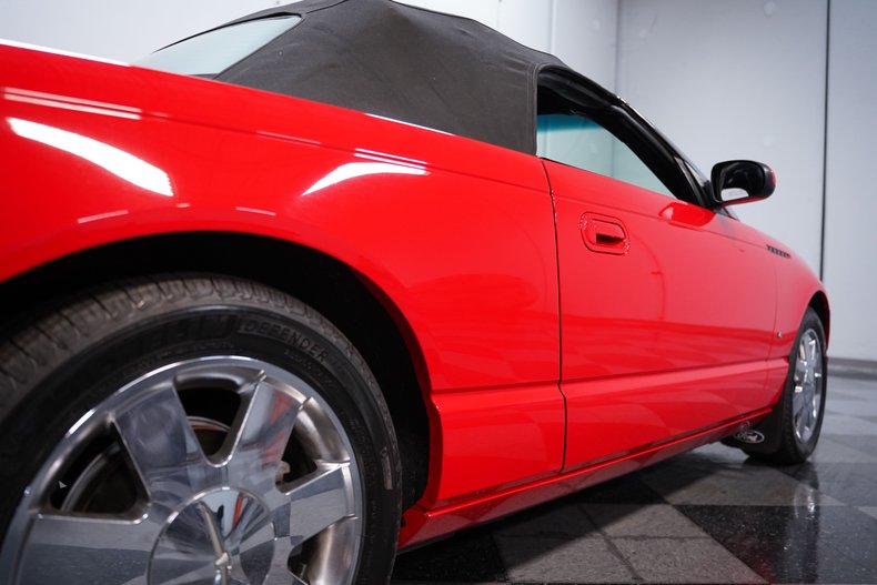 For Sale 2003 Ford Thunderbird Stock# 9351-ATL Fullscreen Grid Image 22