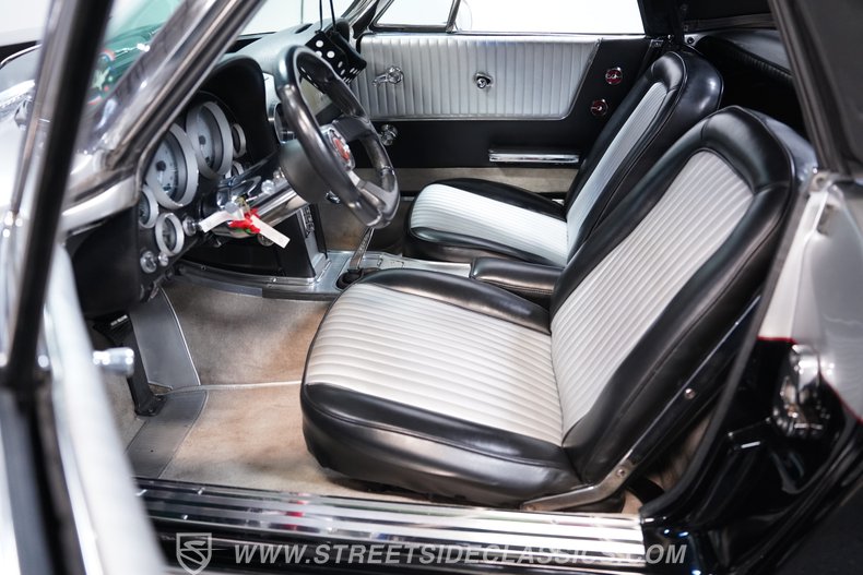 For Sale 1963 Chevrolet Corvette Stock# 9406-ATL Fullscreen Grid Image 29