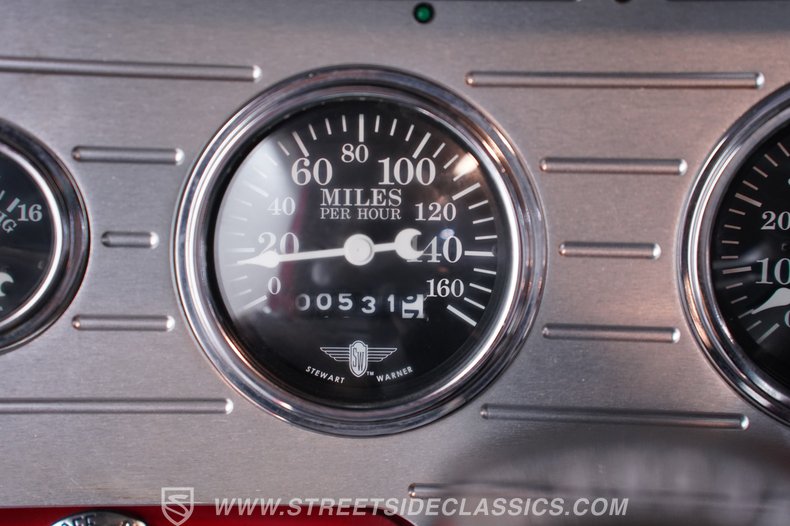 1966 Ford F-100 33