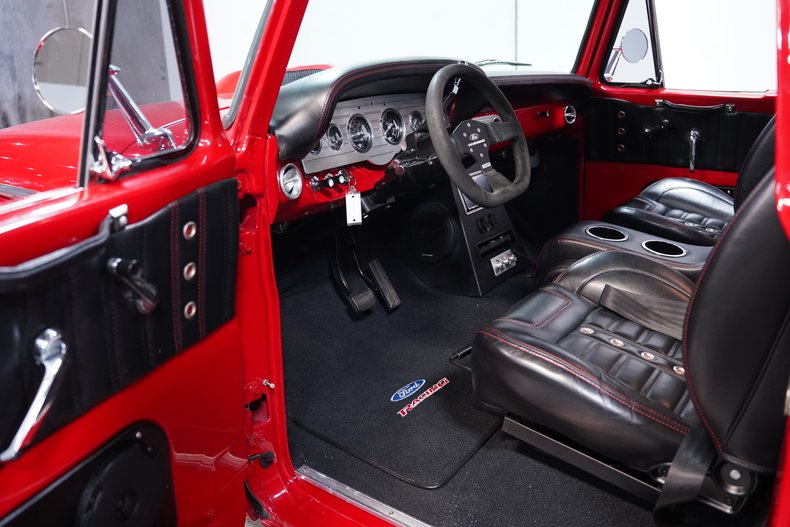 1966 Ford F-100 4