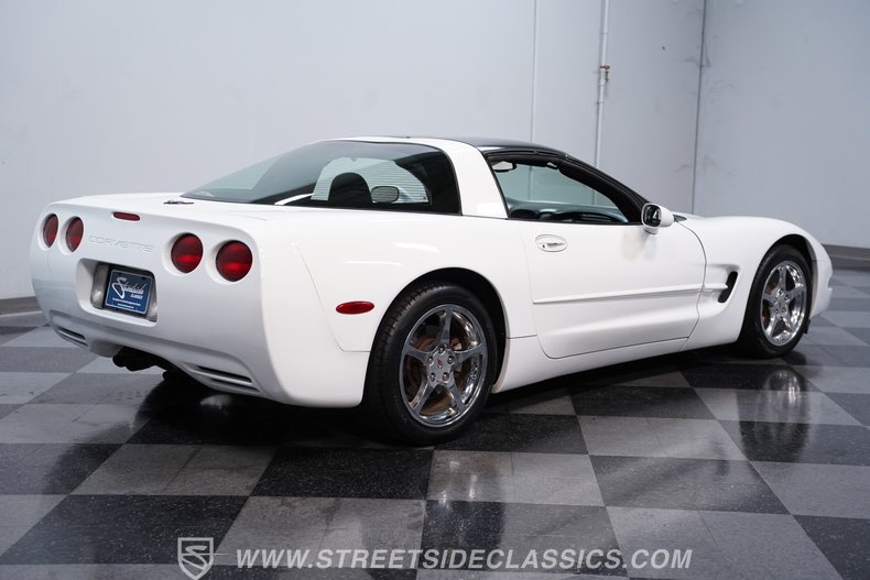 1998 Chevrolet Corvette 11