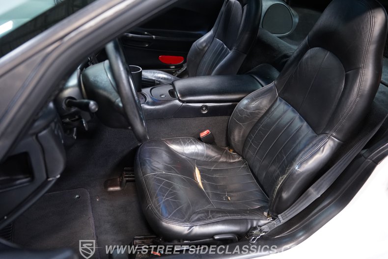 1998 Chevrolet Corvette 34