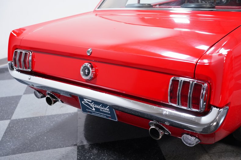 1965 Ford Mustang 21